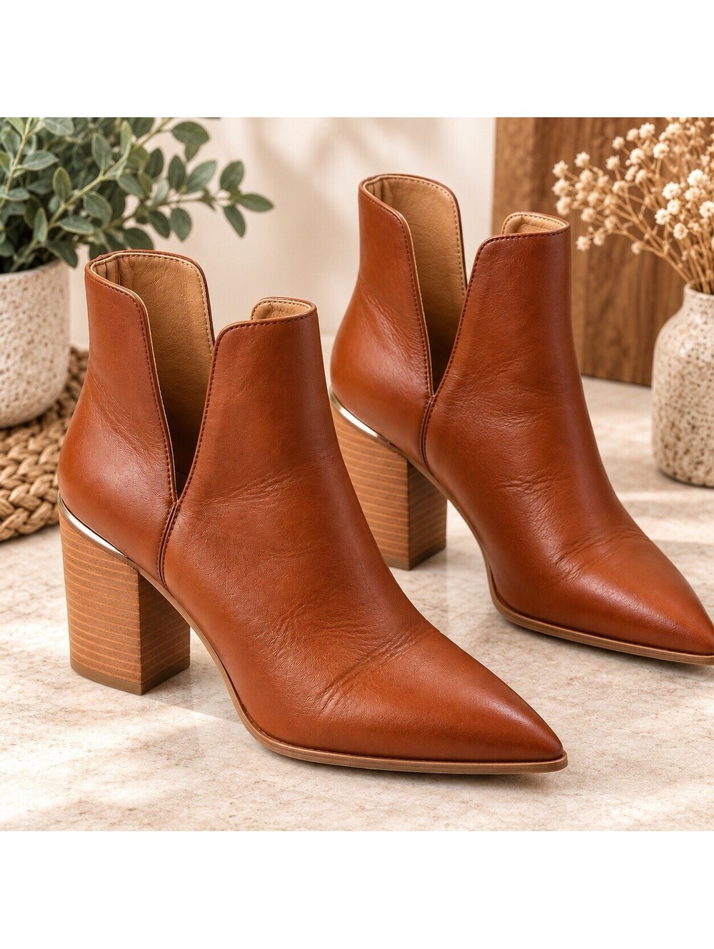 Steve Madden Kaylah Leather Booties 10M Cognac Brown Pointed Toe Block Heel